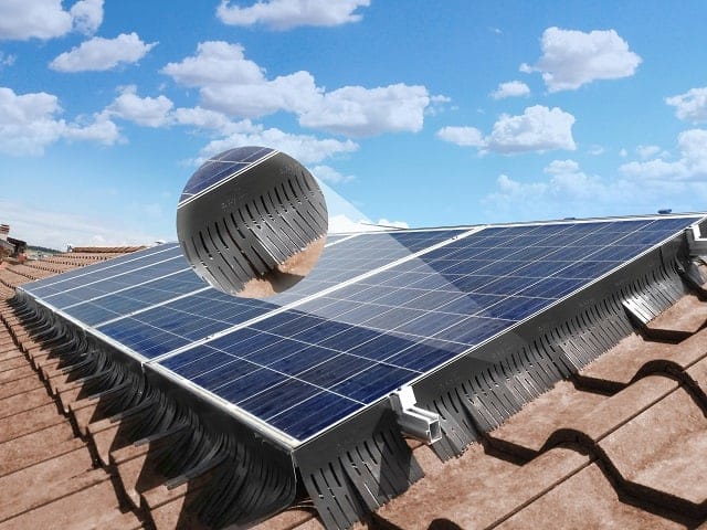 barriere anti piccioni pannelli fotovoltaici